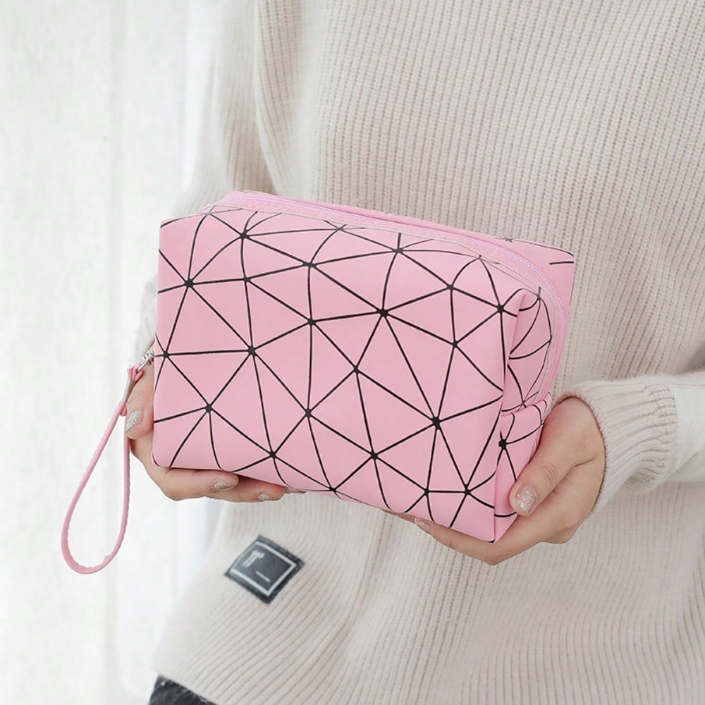 Geometric Luminous Makeup Bag  - Tech Accessories Travel Bag 评论和价格