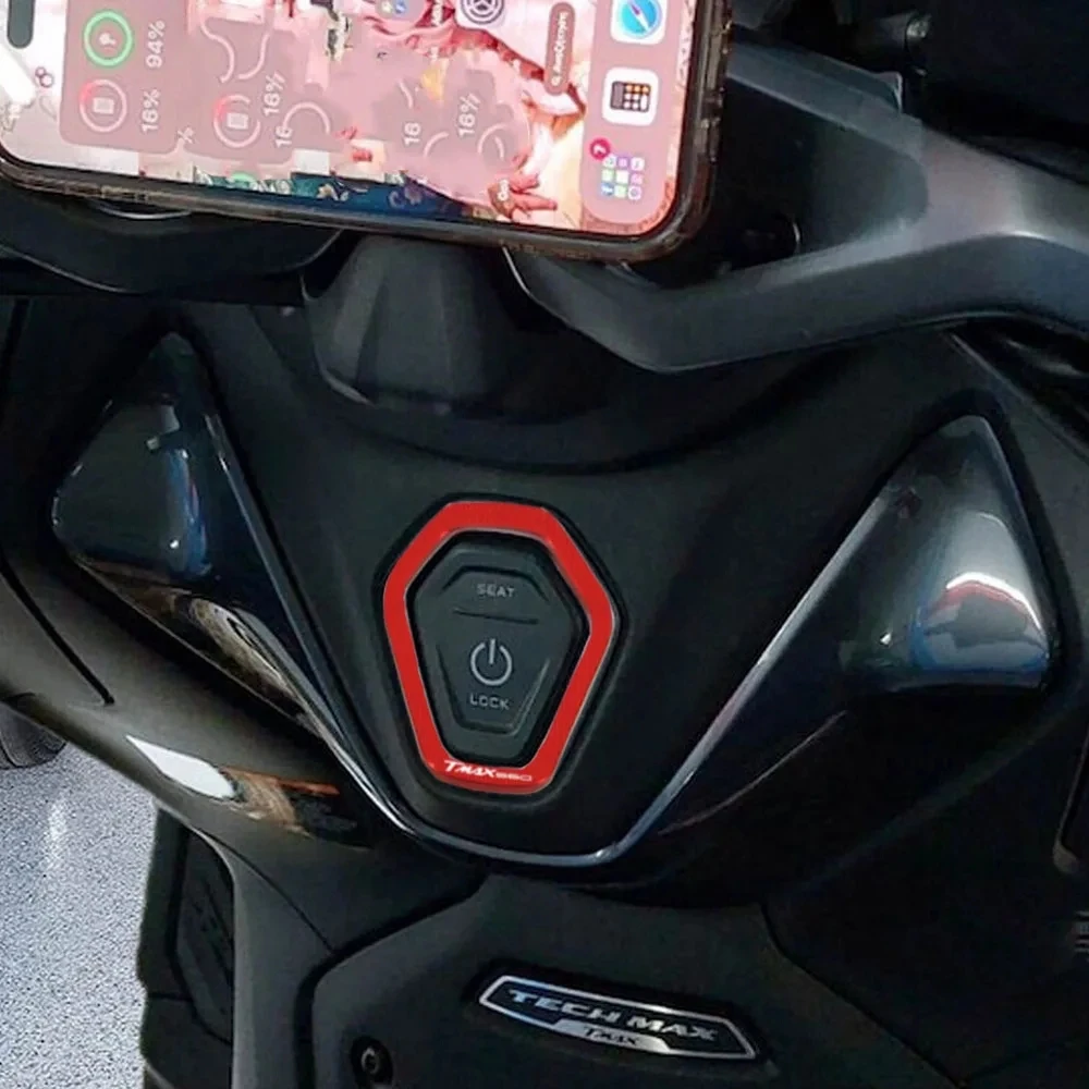 TMAX 560 2022 2023 Dashboard F - Tech Accessories 2022 评论和价格